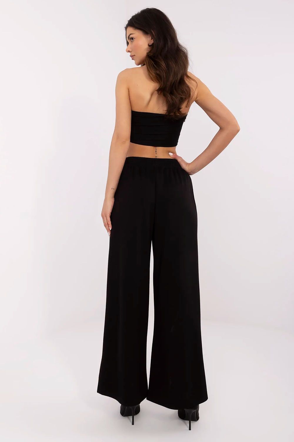  Sportanzug Hosen model 210949 Italy Moda 