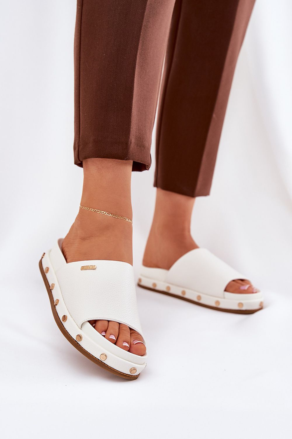 Pantoletten model 211687 Step in style 
