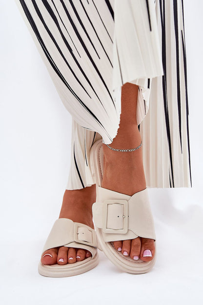  Pantoletten model 211959 Step in style 