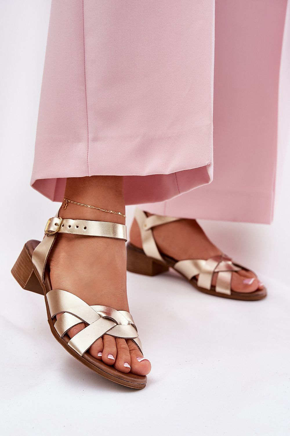  Sandalen mit Absatz model 212124 Step in style 