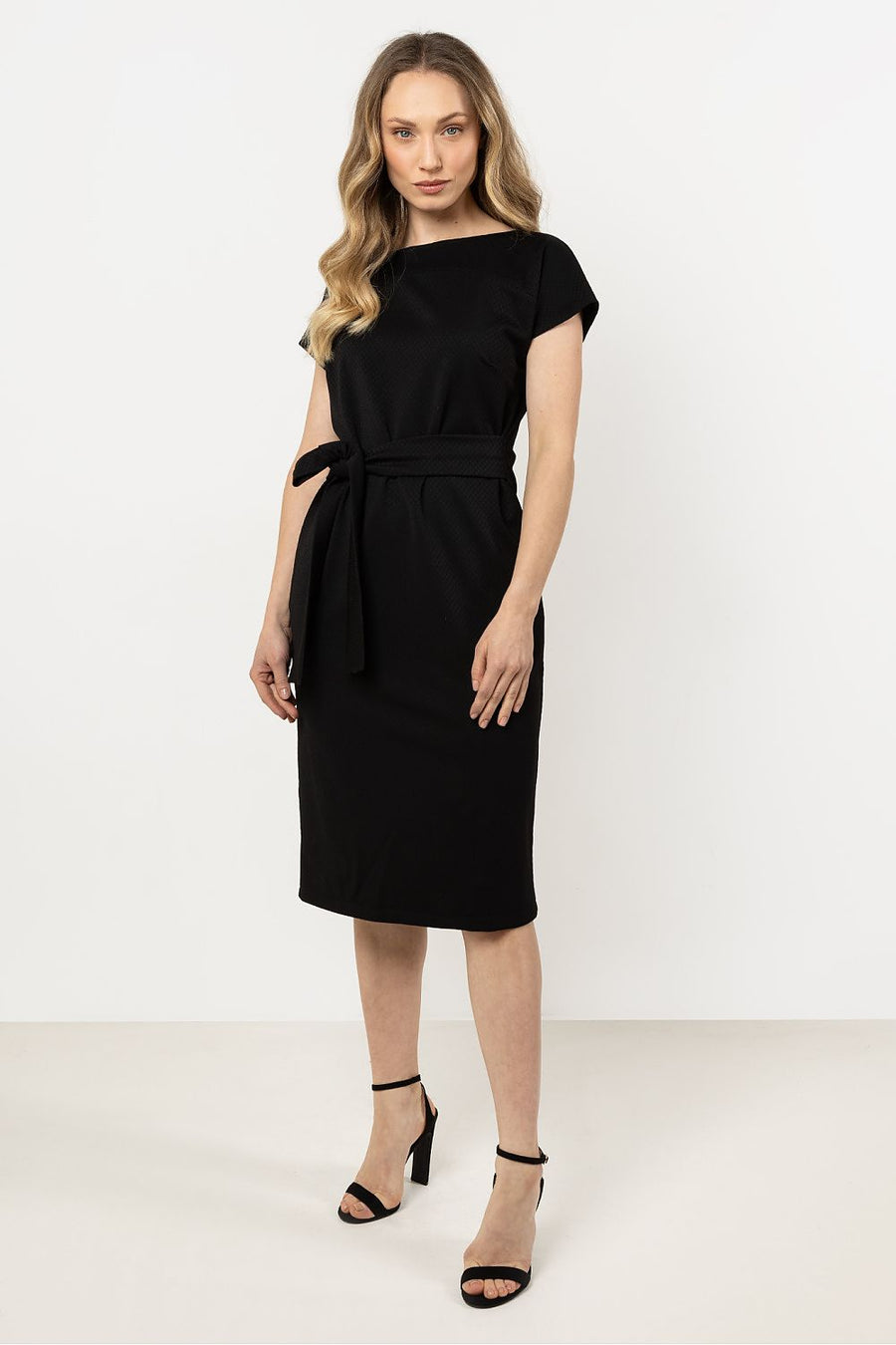 Klassisches Business Midikleid mit Boot-Ausschnitt