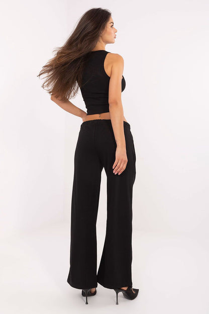  Sportanzug Hosen model 216508 Relevance 