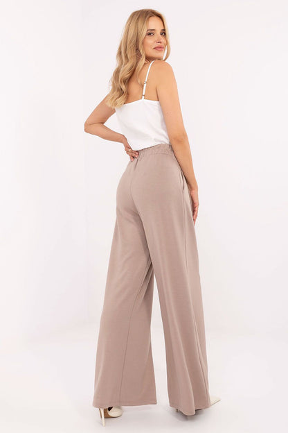  Sportanzug Hosen model 217048 Relevance 