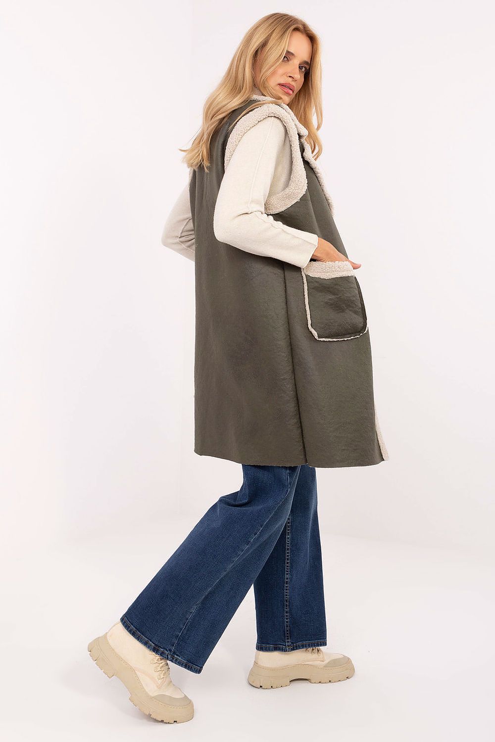  Weste model 217649 Factory Price 