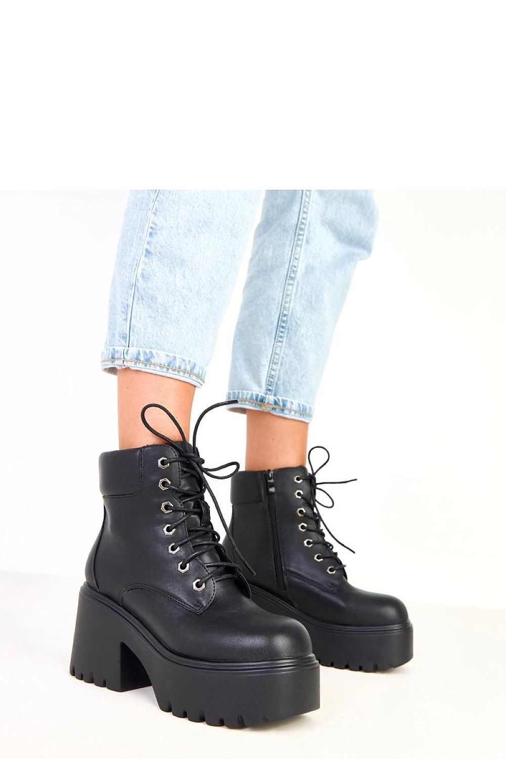  Stiefeletten mit Absatz model 217929 Solea 