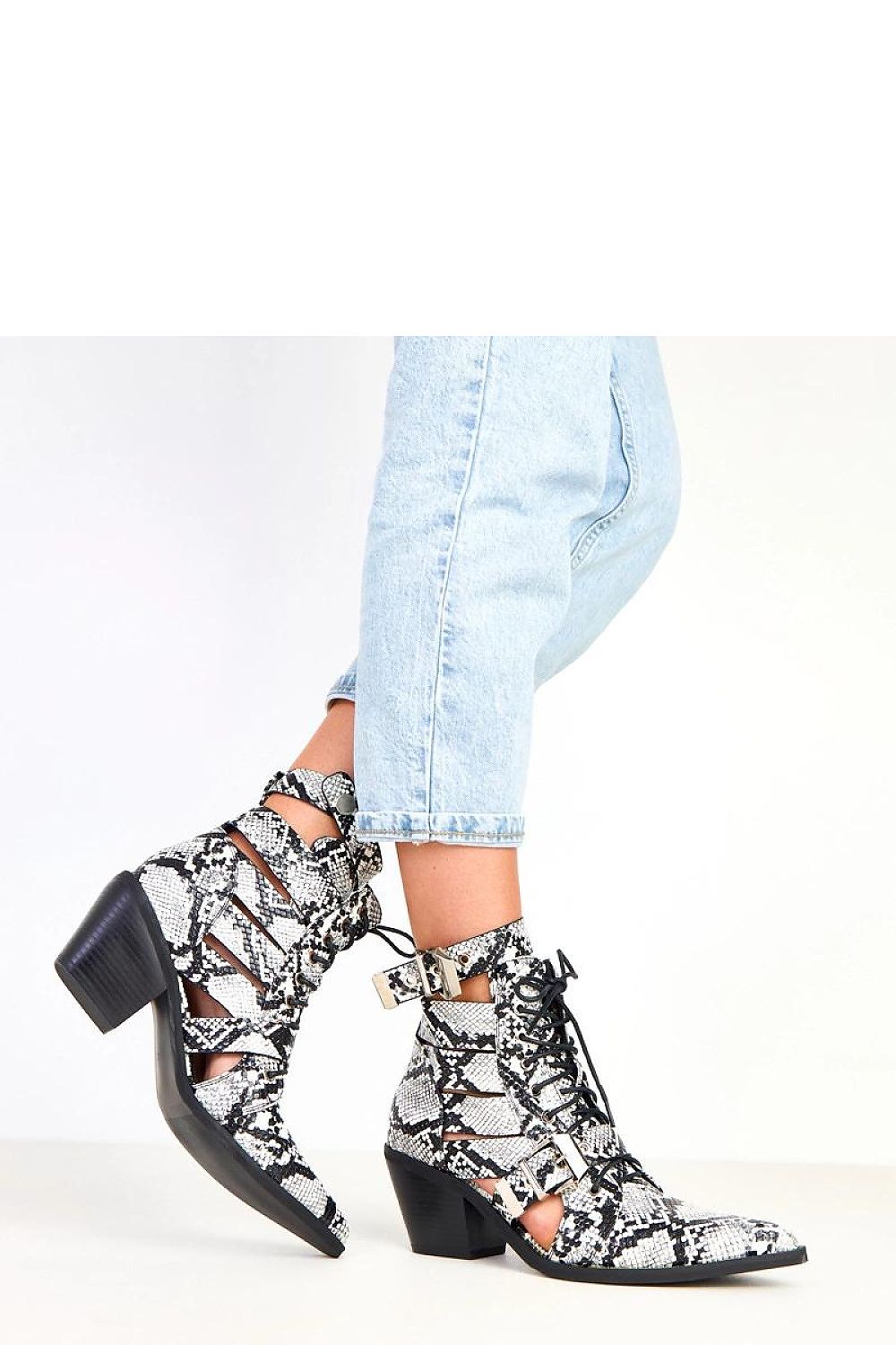  Stiefeletten mit Absatz model 217931 Solea 