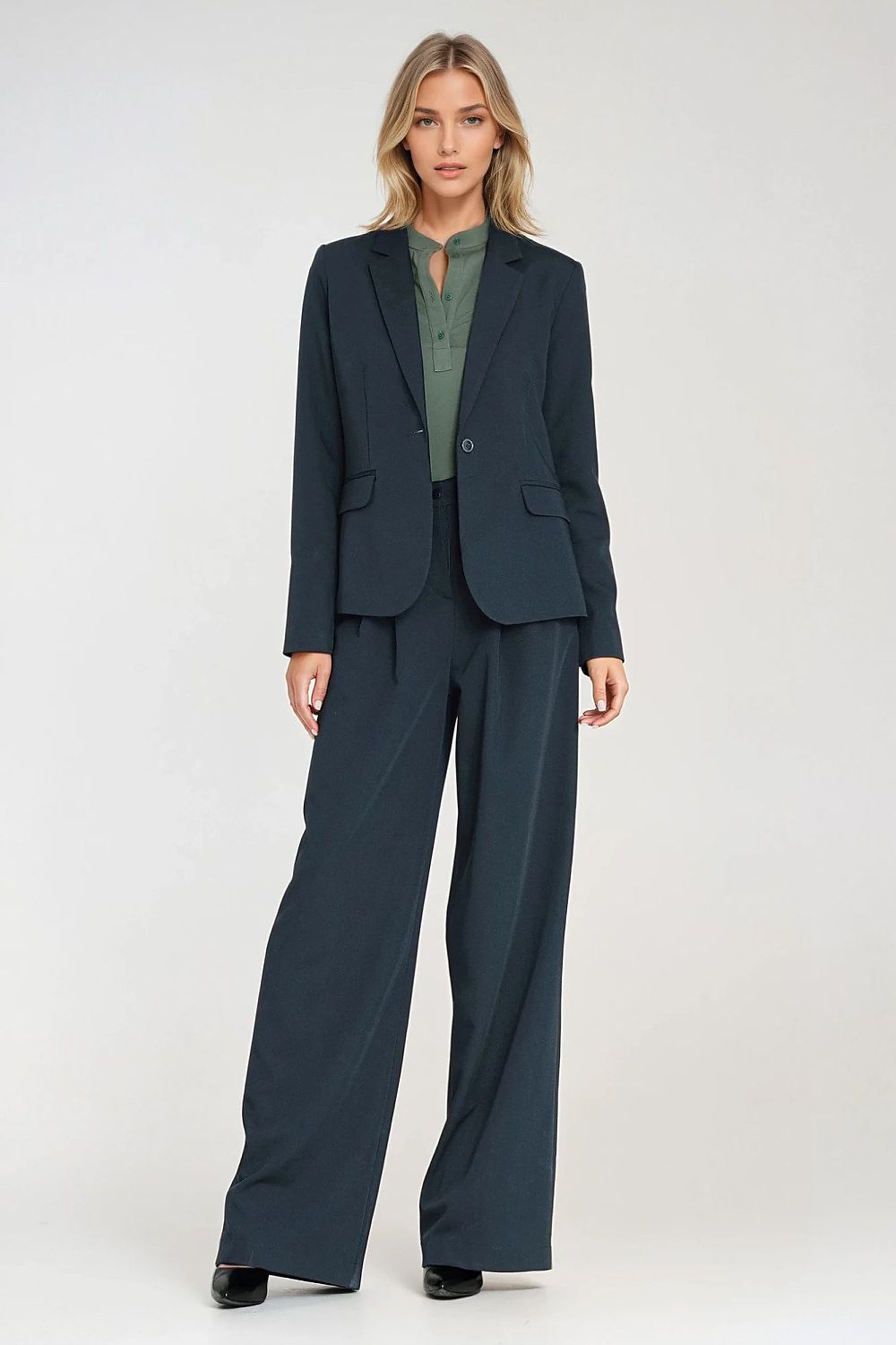  Jacke model 218892 Nife 