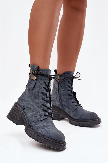  Boot model 219111 Step in style 