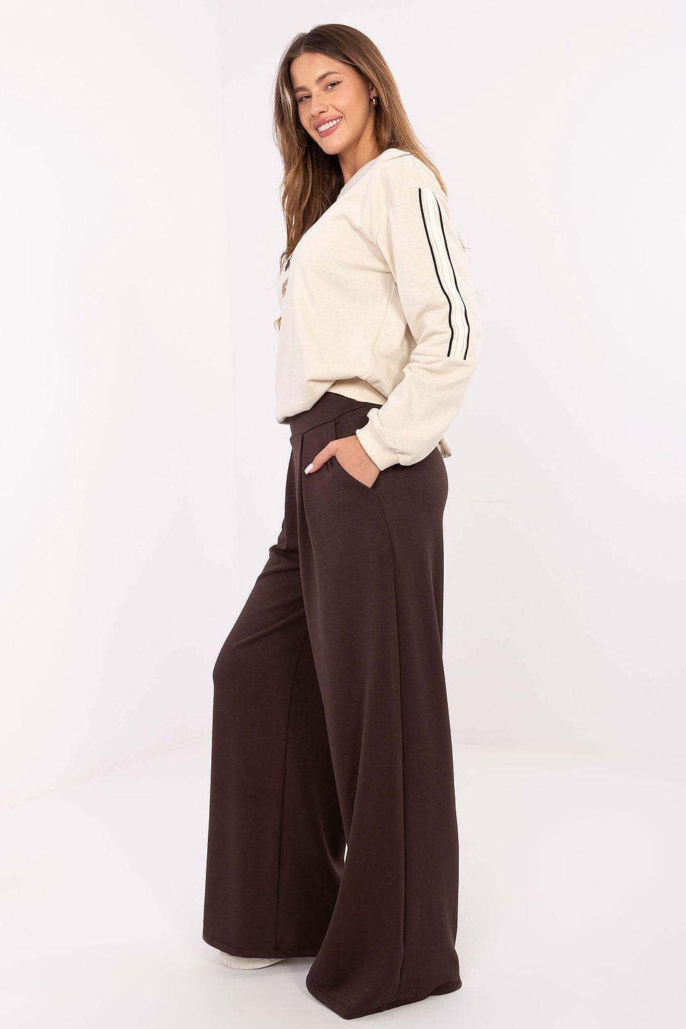  Sportanzug Hosen model 219966 Relevance 