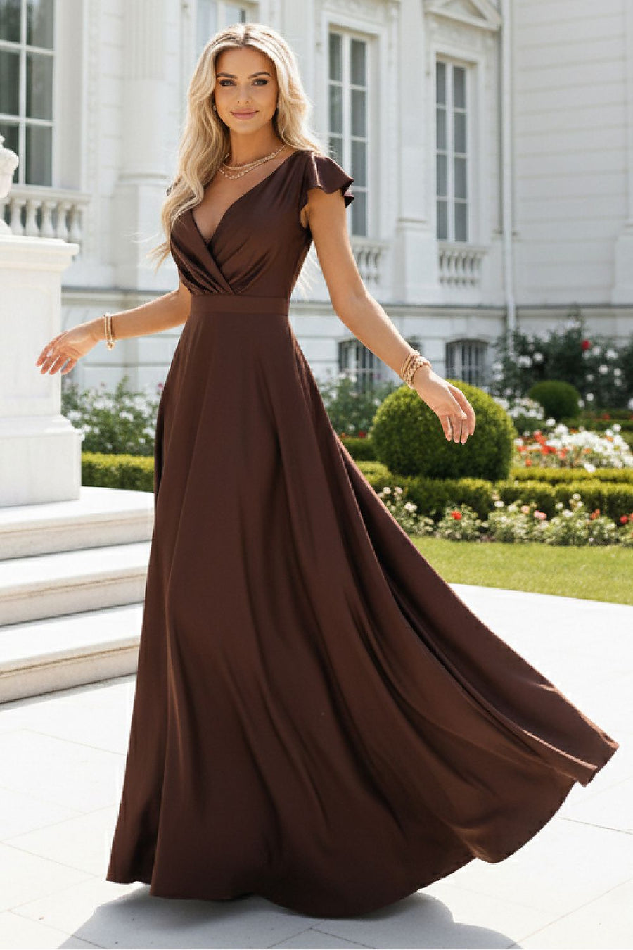 Glamouröses sinnliches Abendkleid mit Wickelausschnitt