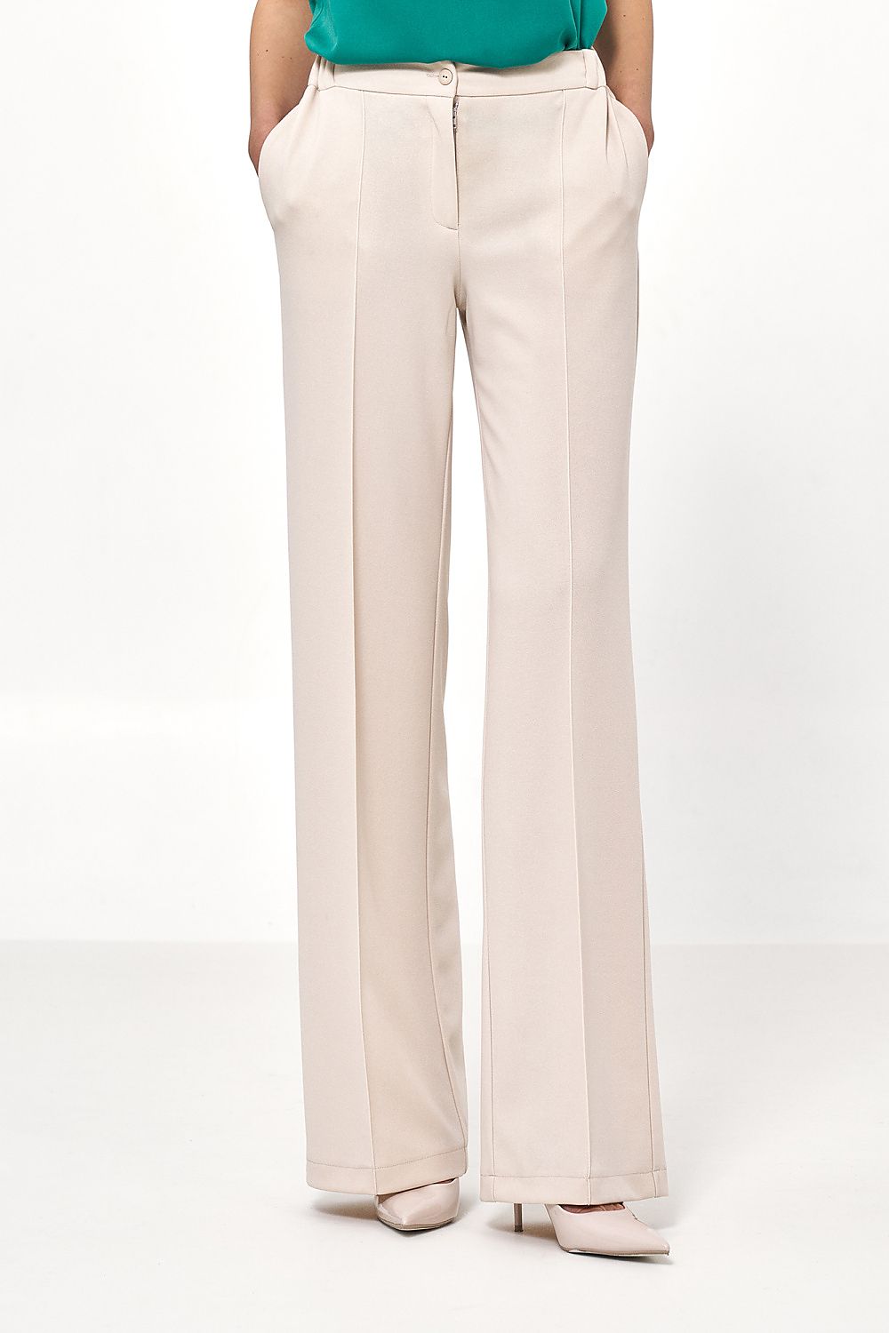  Damen Hose model 221222 Nife 