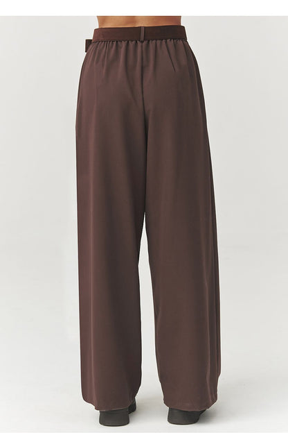  Damen Hose model 223363 Makadamia 