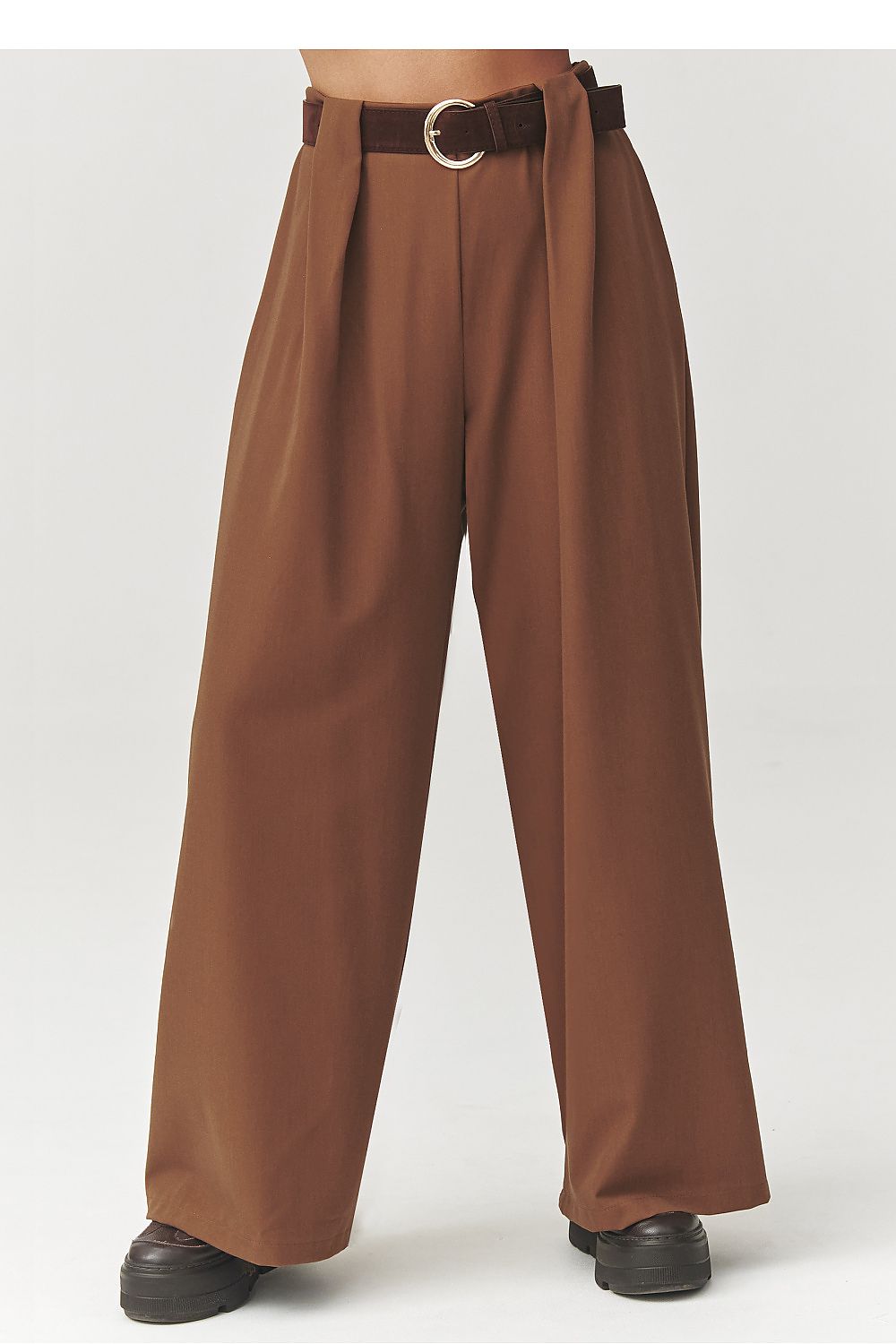  Damen Hose model 223364 Makadamia 