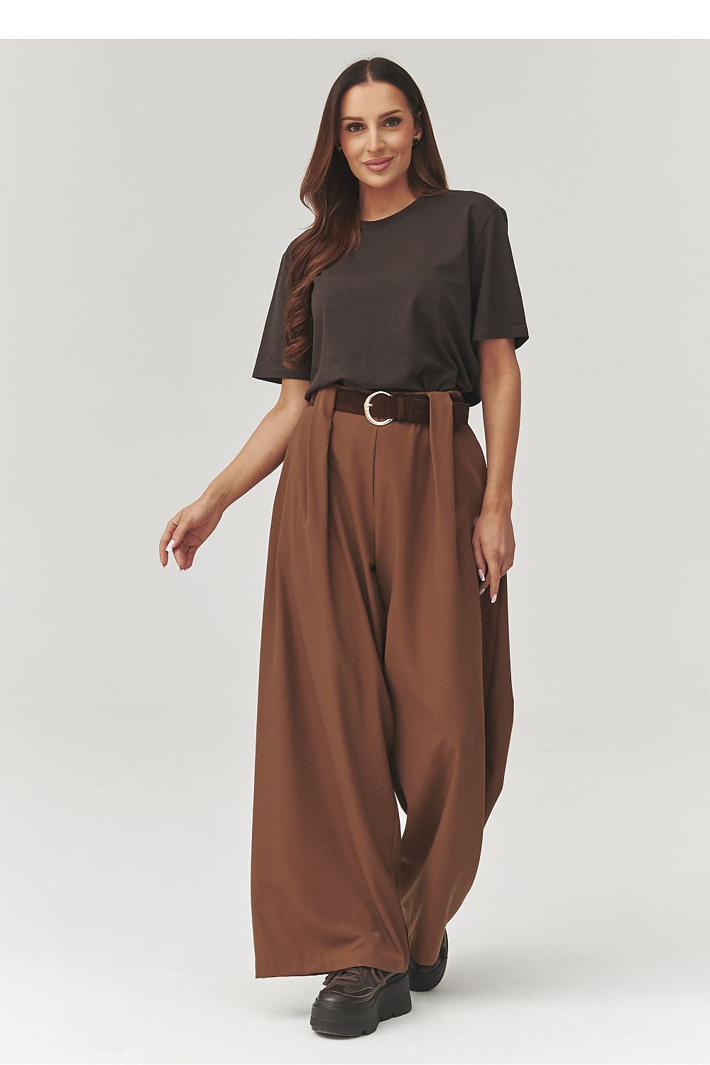  Damen Hose model 223364 Makadamia 