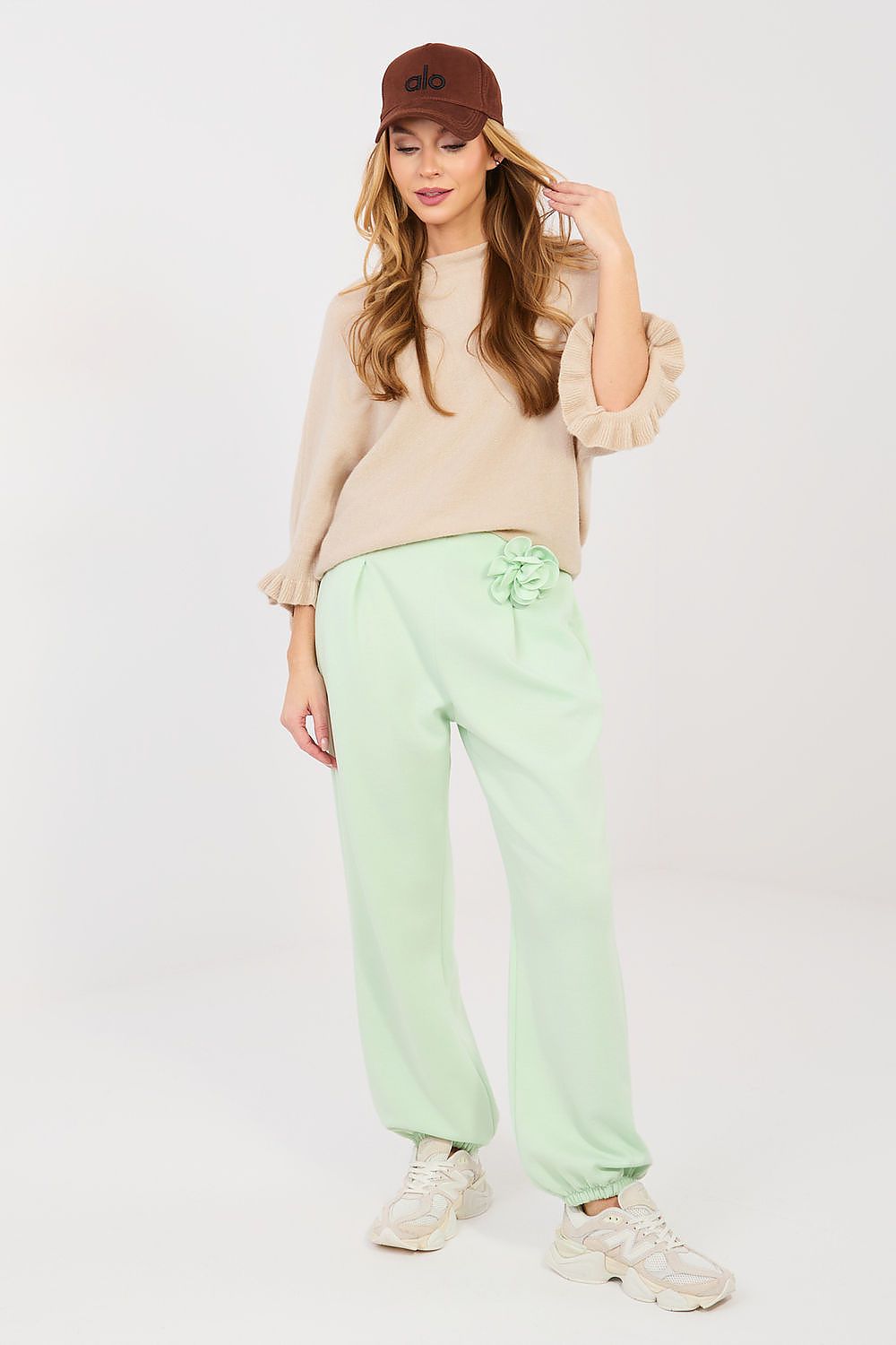  Sportanzug Hosen model 224394 Italy Moda 
