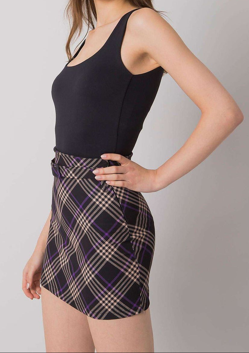  Kurzer Rock model 160387 Italy Moda 