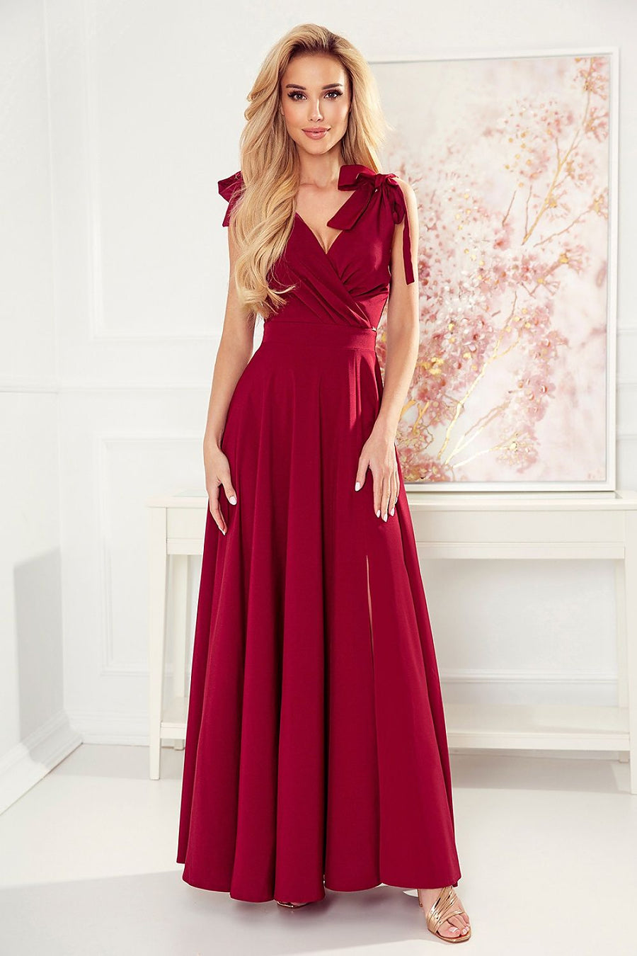 Glamouröses sinnliches Abendkleid mit Brokat-Schimmer