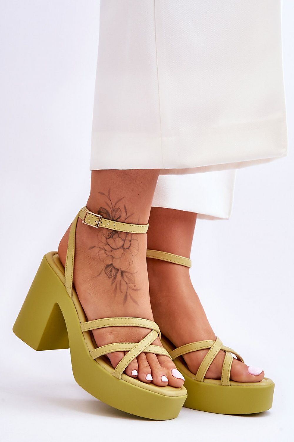  Sandalen mit Absatz model 180546 Step in style 