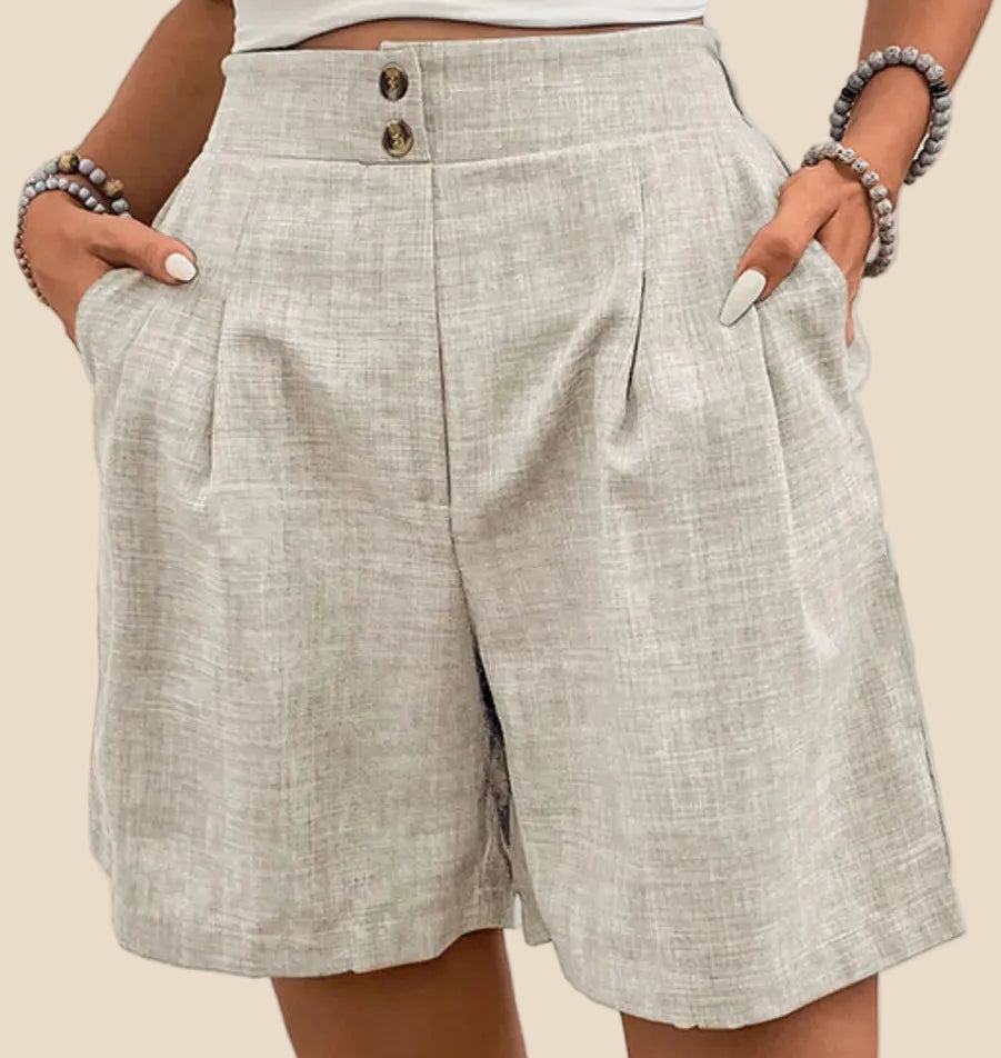 Beige Damen High Waist Shorts mit hohem Bund, Knopfverschluss, Bundfalten, seitlichen Eingrifftaschen und weitem Bein