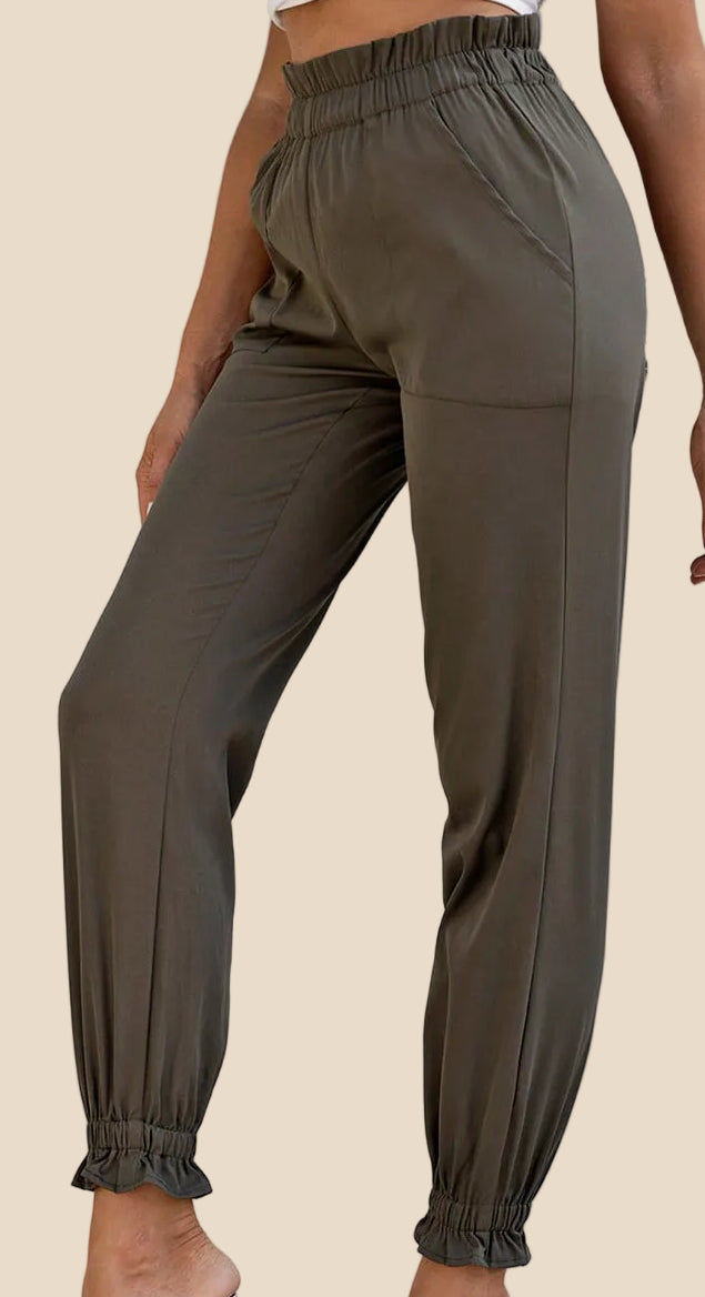 Khaki Damen Jogger Hose mit hohem elastischem Bund, seitlichen Eingrifftaschen und elastischen Beinabschlüssen