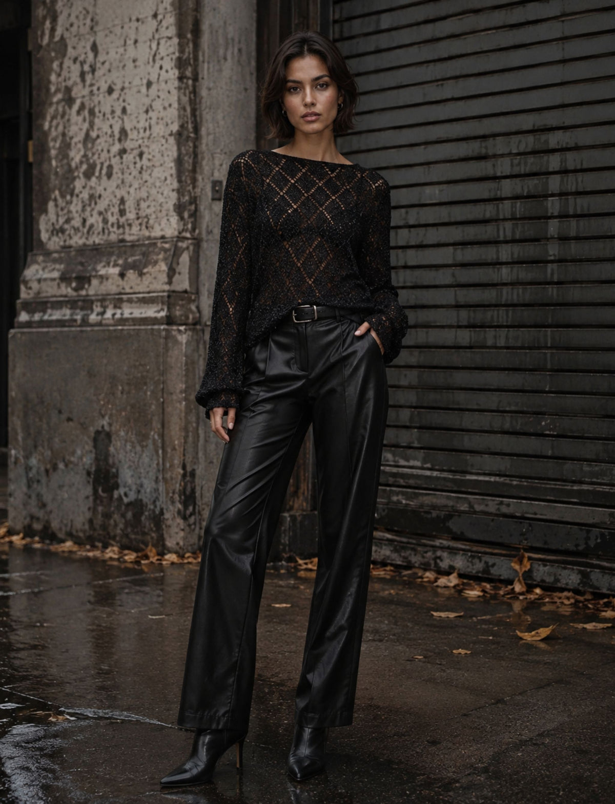 Langarm Strickpullover für Damen mit transparenter offener Strickstruktur und Lochmuster