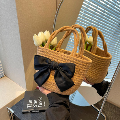 SolunaWeave™ – Petite Bow Beach Tote