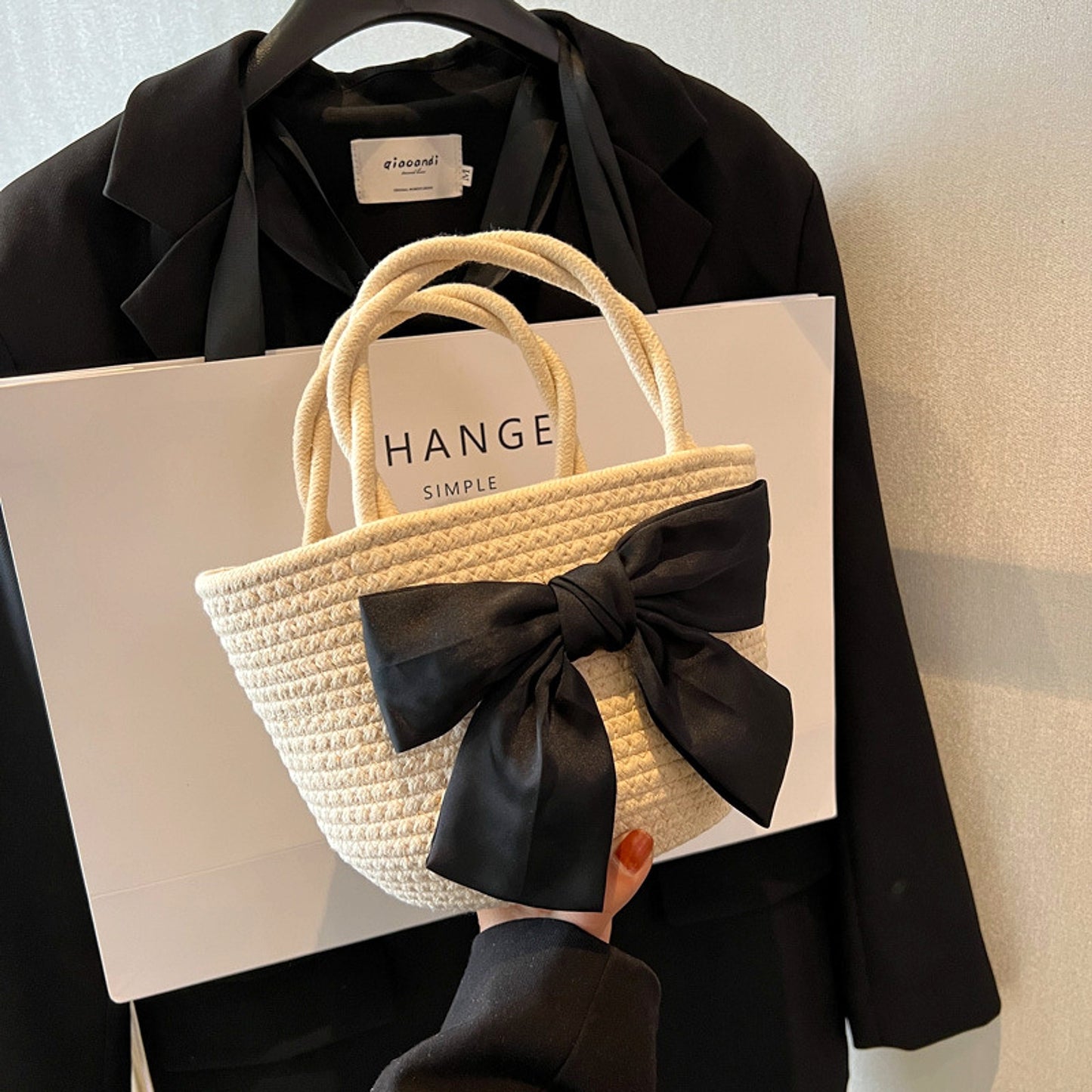 SolunaWeave™ – Petite Bow Beach Tote
